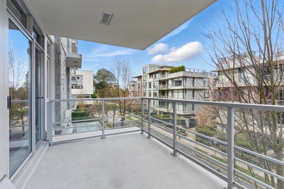 305 6080 Iona Drive Vancouver, BC - 24