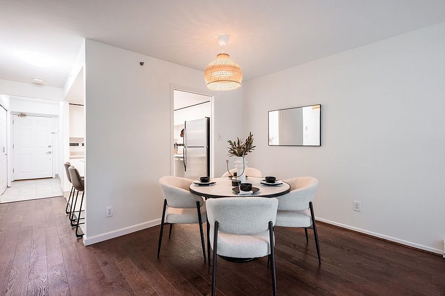 301 1159 Main Street Vancouver, BC - 14