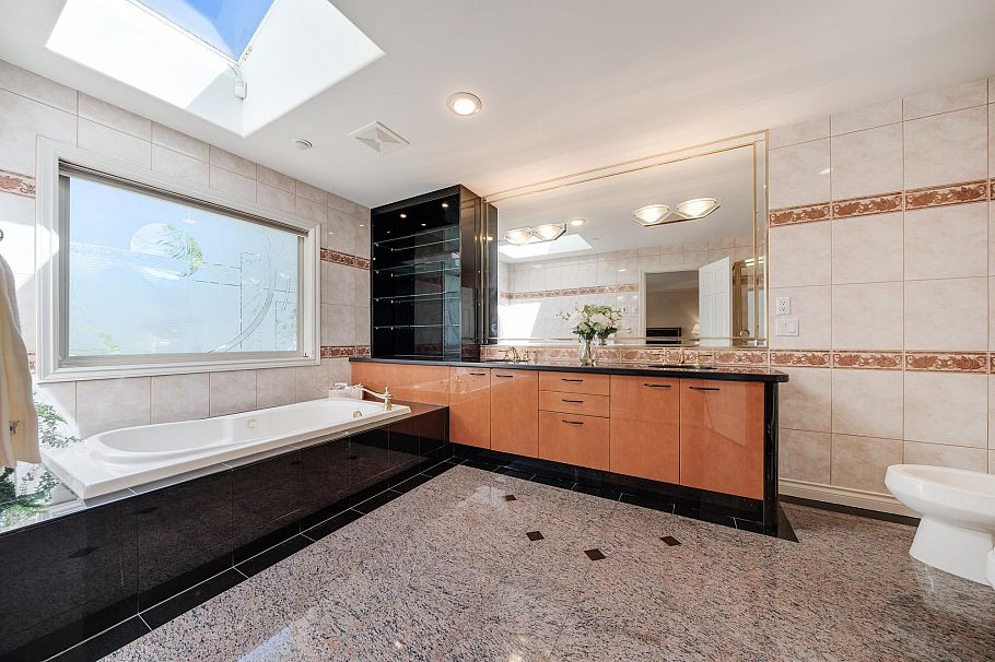 7088 Wiltshire Street Vancouver, BC - 23