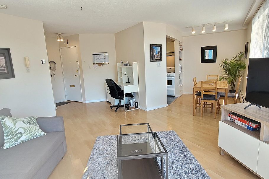 303 4691 W 10th Avenue Vancouver, BC - 15