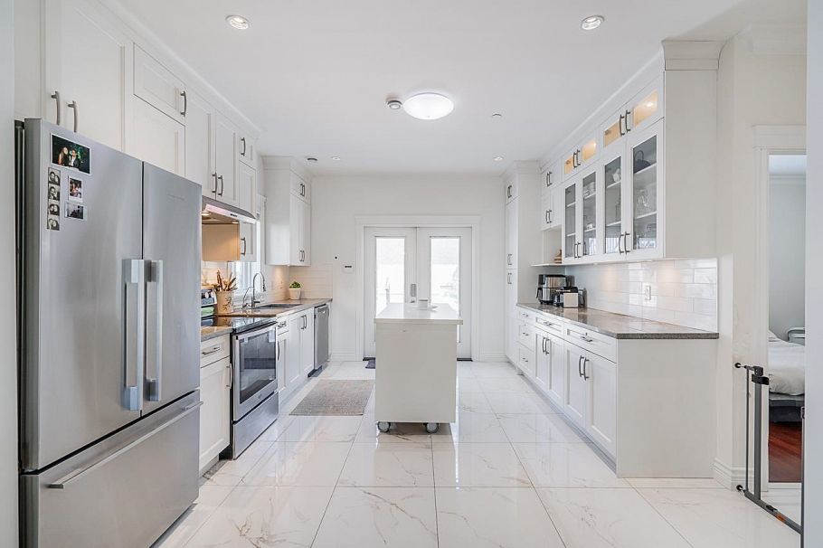 4438 Ontario Street Vancouver, BC - 13