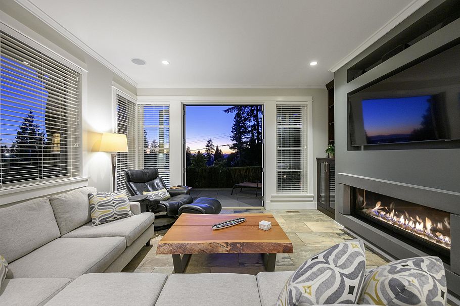 4120 St. Marys Avenue North Vancouver, BC - 9