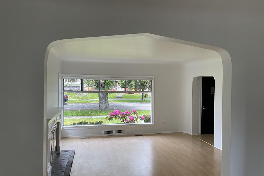 34 W 47th Avenue Vancouver, BC - 7