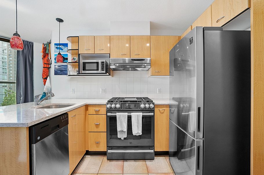 603 501 Pacific Street Vancouver, BC - 11