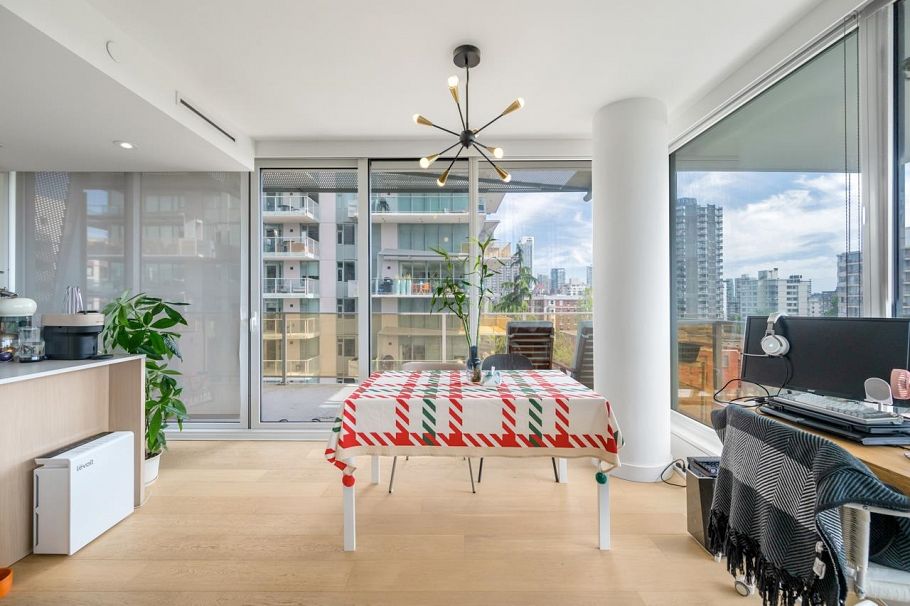 901 1180 Broughton Street Vancouver, BC - 11