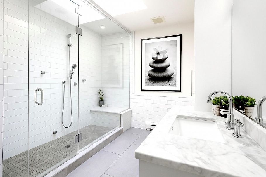 1365 W 7th Avenue Vancouver, BC - 9