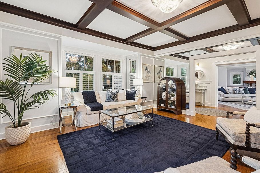 745 Grand Boulevard North Vancouver, BC - 5