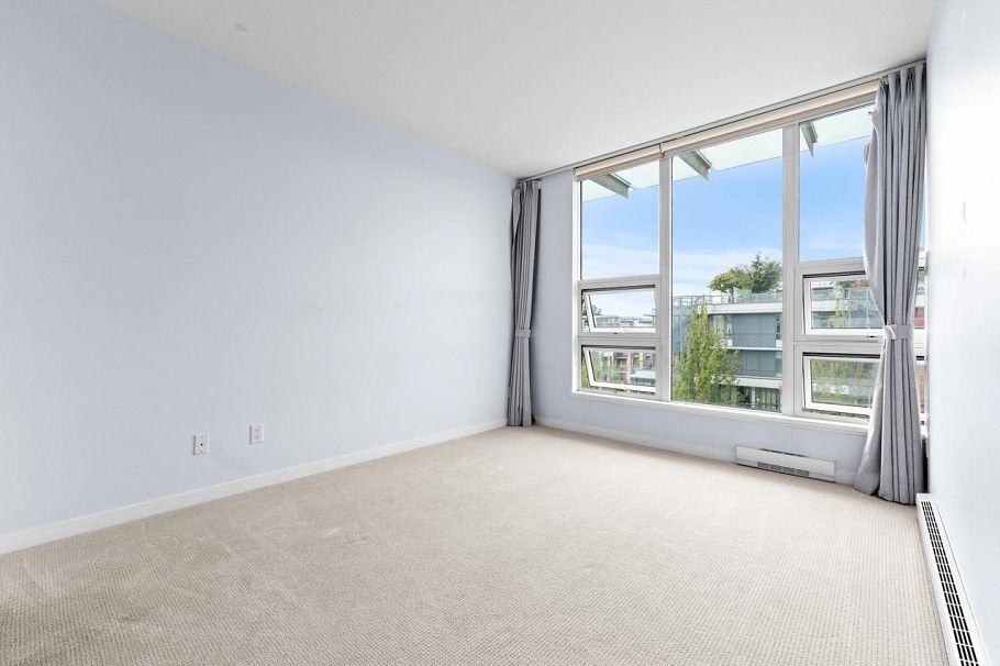 703 2528 Maple Street Vancouver, BC - 3