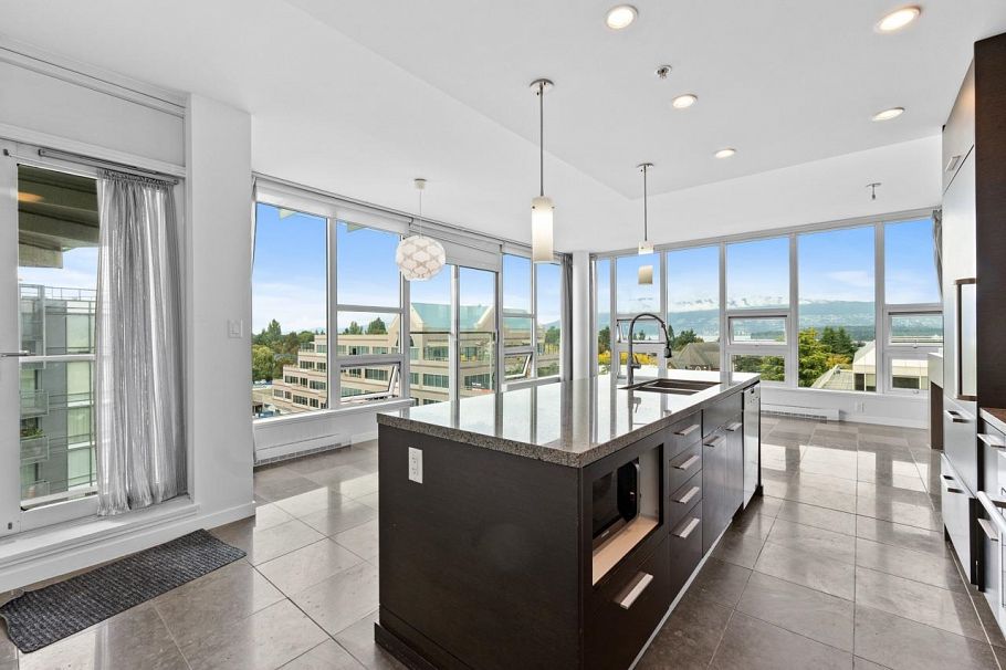 703 2528 Maple Street Vancouver, BC - 10