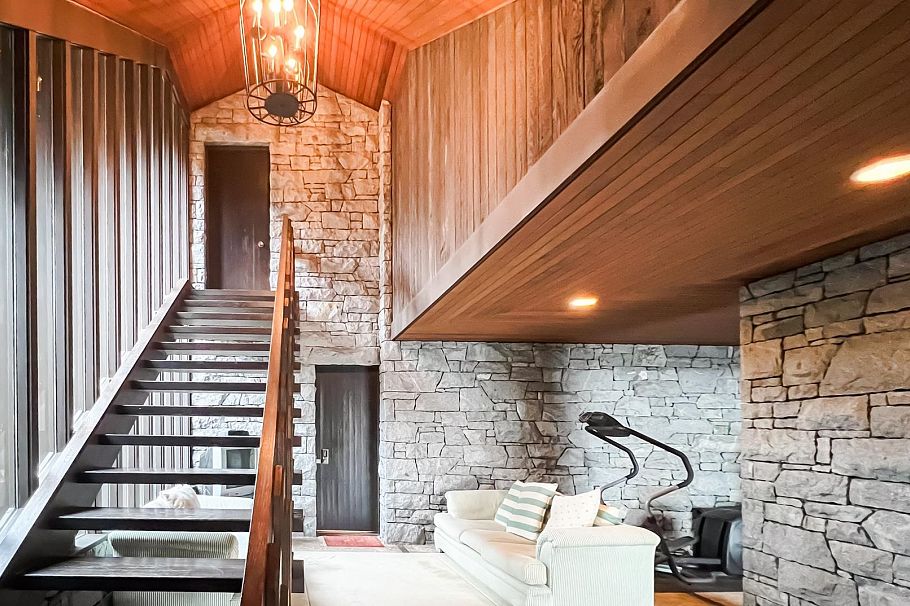 2388 SW Marine Drive Vancouver, BC - 32