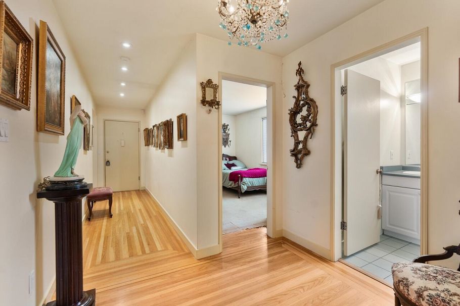 201 1695 W 10th Avenue Vancouver, BC - 18