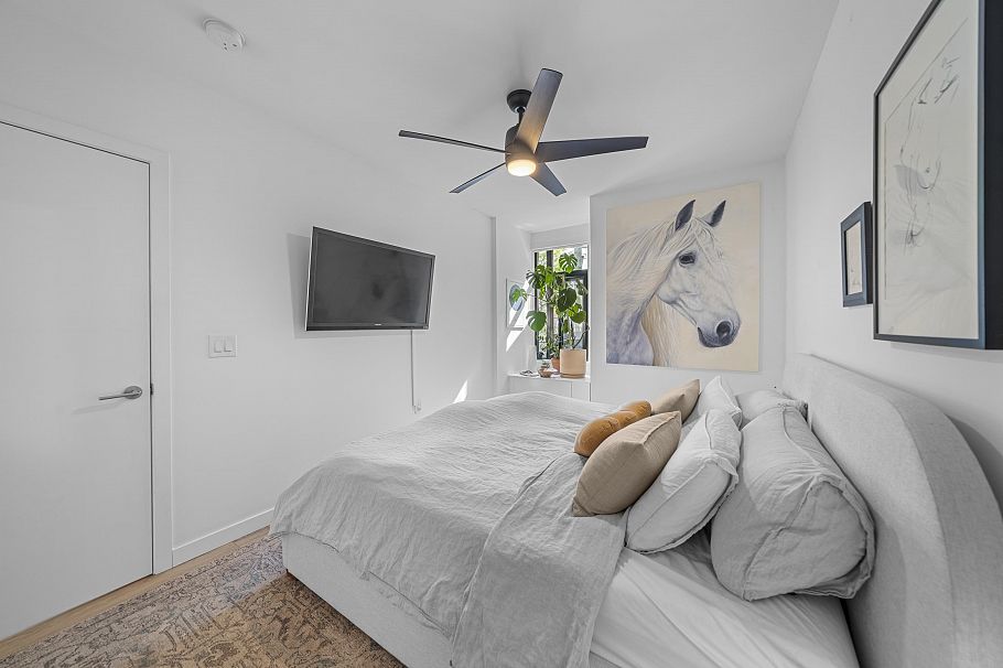 302 210 E 5th Avenue Vancouver, BC - 11