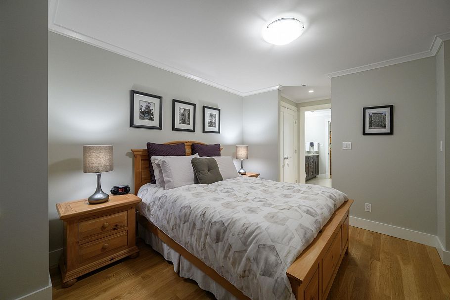 4120 St. Marys Avenue North Vancouver, BC - 29