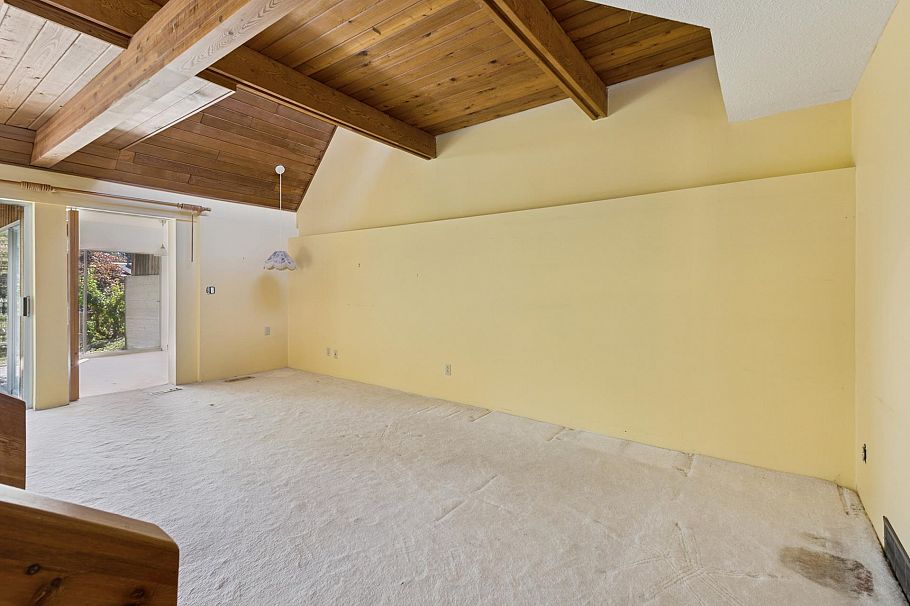 1491 Dempsey Road North Vancouver, BC - 11