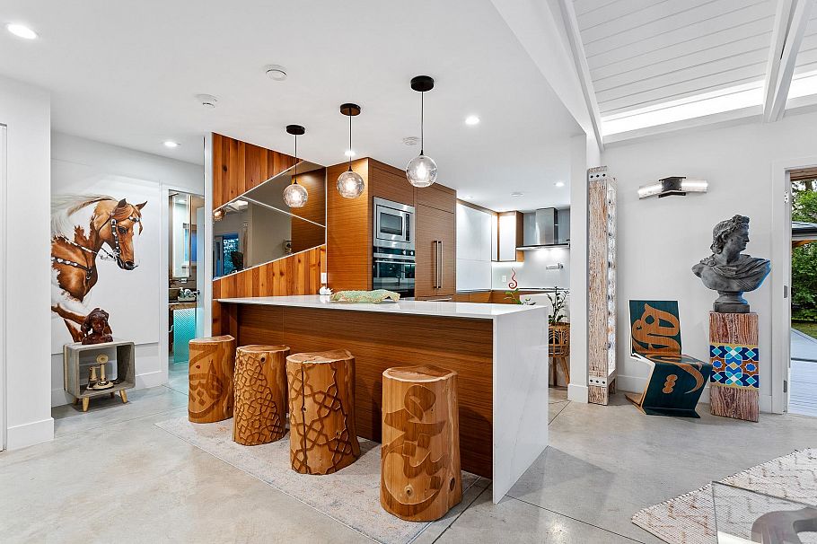 2420 Edgemont Boulevard North Vancouver, BC - 8