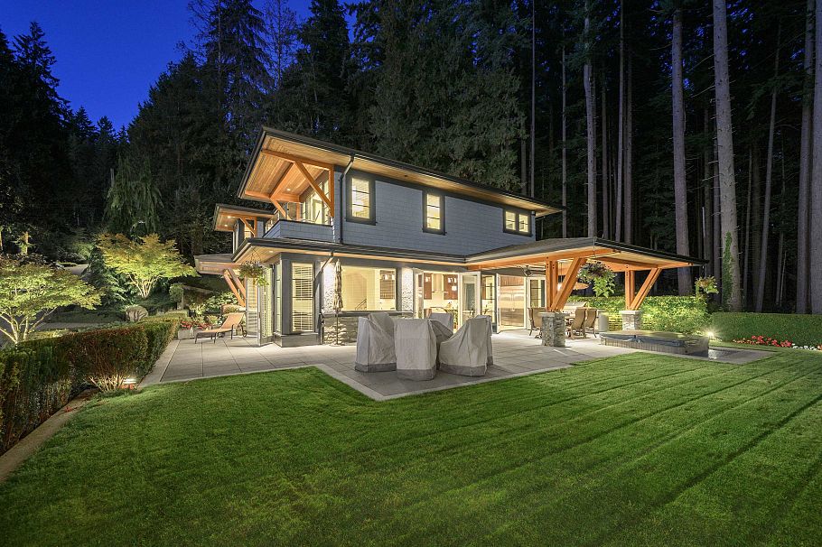 4120 St. Marys Avenue North Vancouver, BC - 36