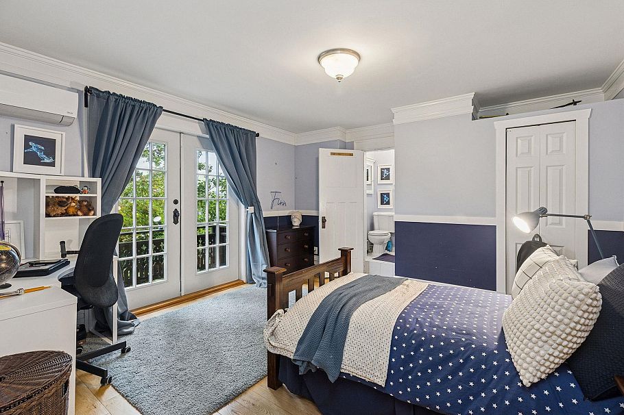 745 Grand Boulevard North Vancouver, BC - 25