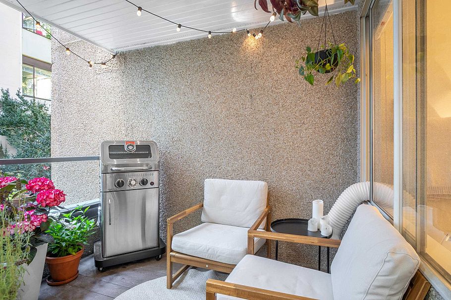 307 1345 Comox Street Vancouver, BC - 14