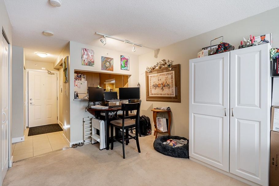 211 3660 Vanness Avenue Vancouver, BC - 10