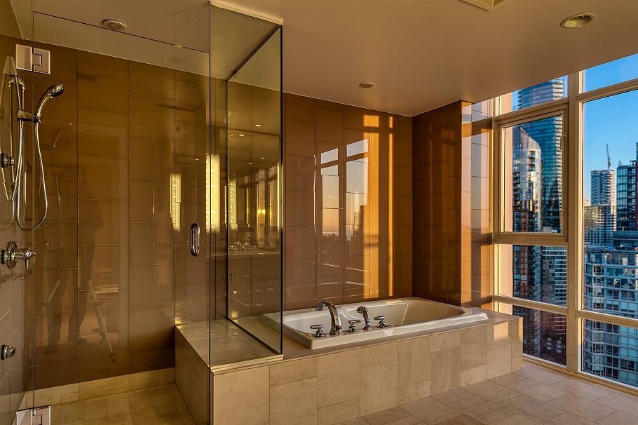 3402 1281 W Cordova Street Vancouver, BC - 30