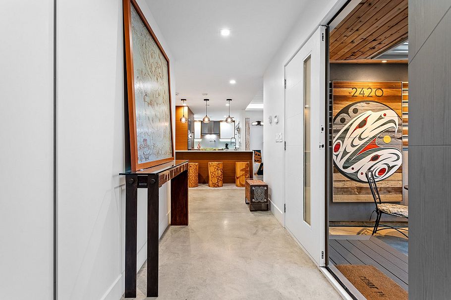 2420 Edgemont Boulevard North Vancouver, BC - 5