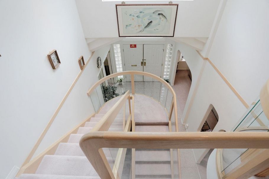 6333 Butler Street Vancouver, BC - 10