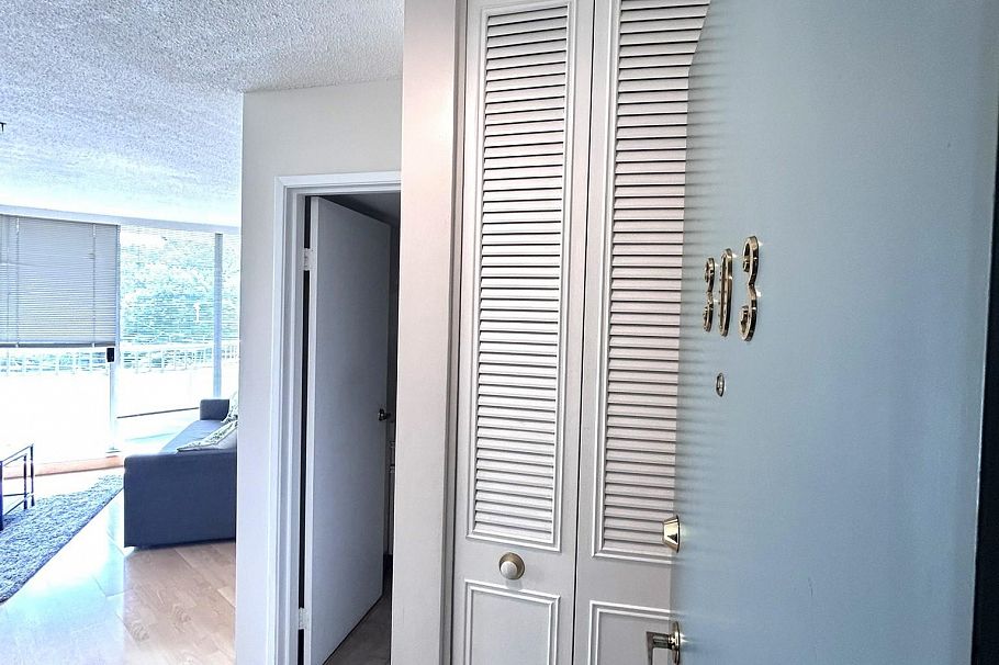 303 4691 W 10th Avenue Vancouver, BC - 8