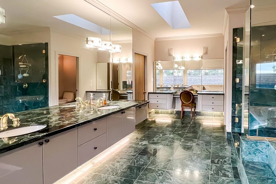 2388 SW Marine Drive Vancouver, BC - 27