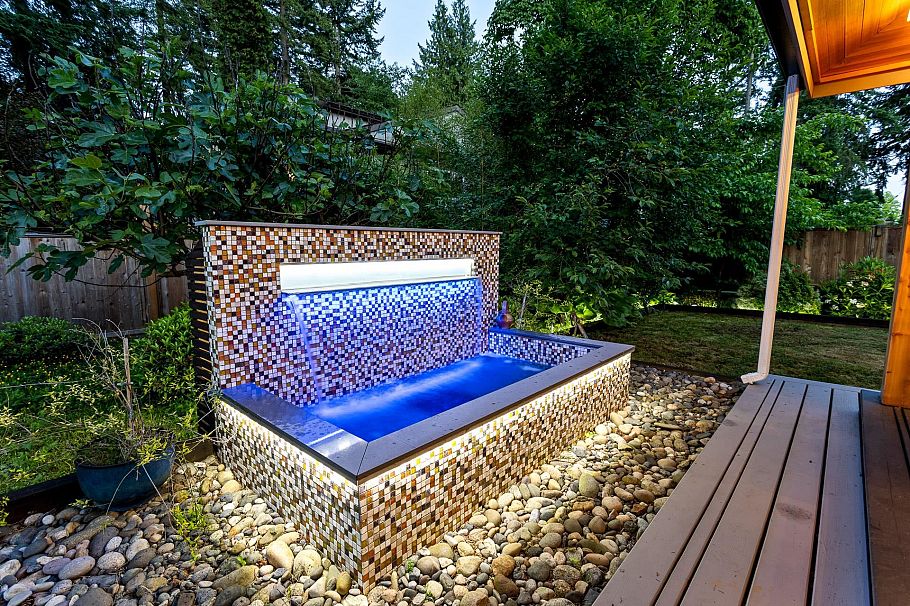 2420 Edgemont Boulevard North Vancouver, BC - 34