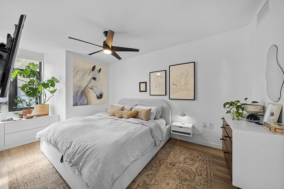 302 210 E 5th Avenue Vancouver, BC - 10