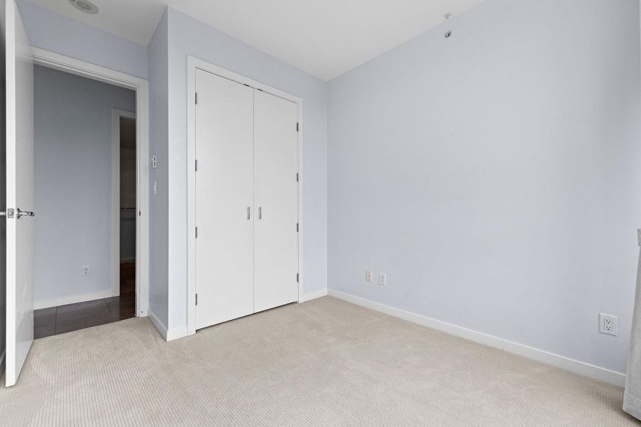 703 2528 Maple Street Vancouver, BC - 7