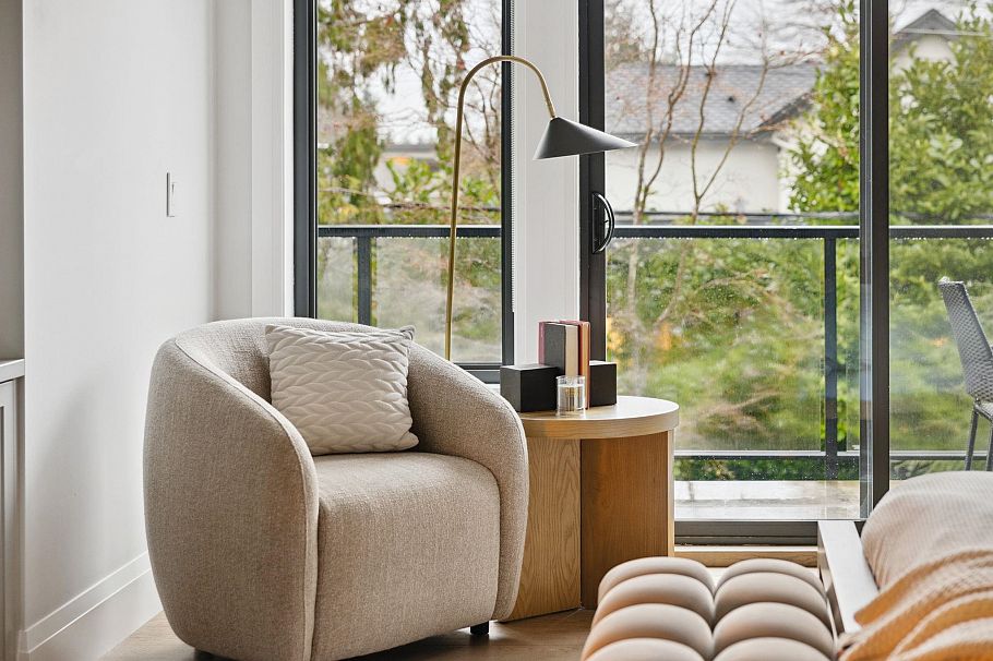 939 Forest Hills Drive North Vancouver, BC - 29