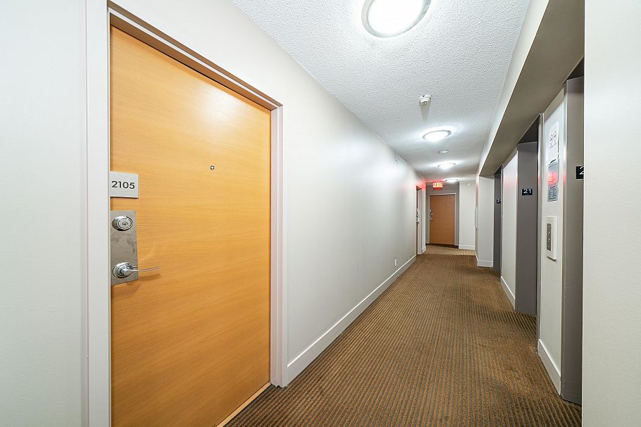 2105 909 Mainland Street Vancouver, BC - 28