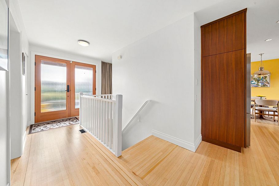 728 E 6th Street North Vancouver, BC - 4