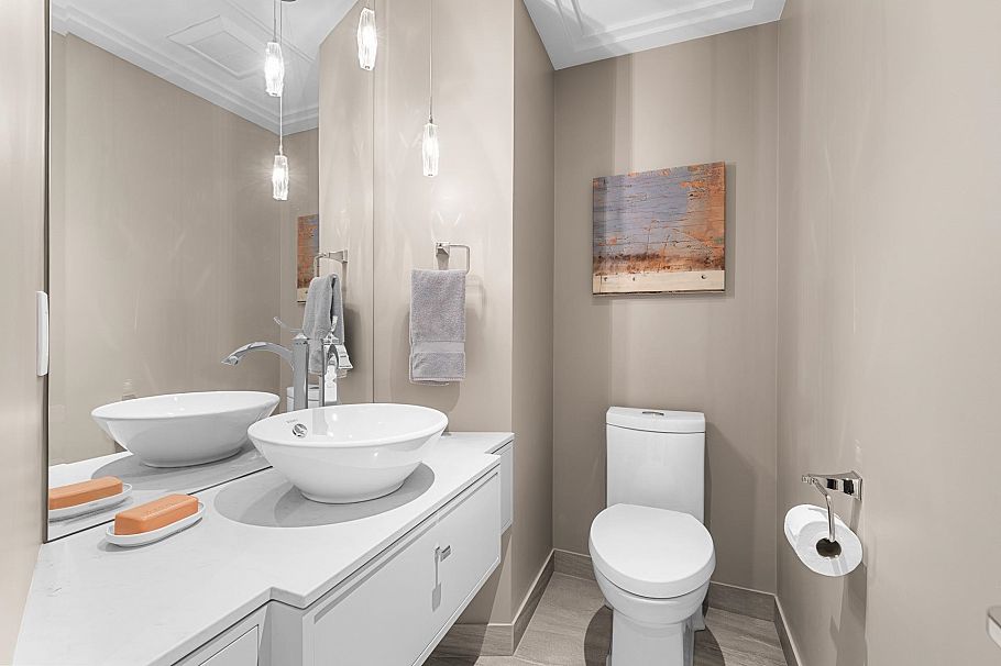 700 1788 W 13th Avenue Vancouver, BC - 12