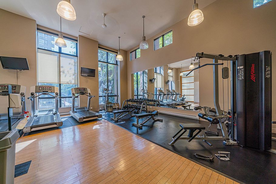 2105 909 Mainland Street Vancouver, BC - 29