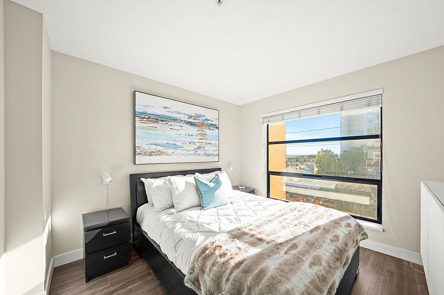 410 124 W 3rd Street North Vancouver, BC - 11