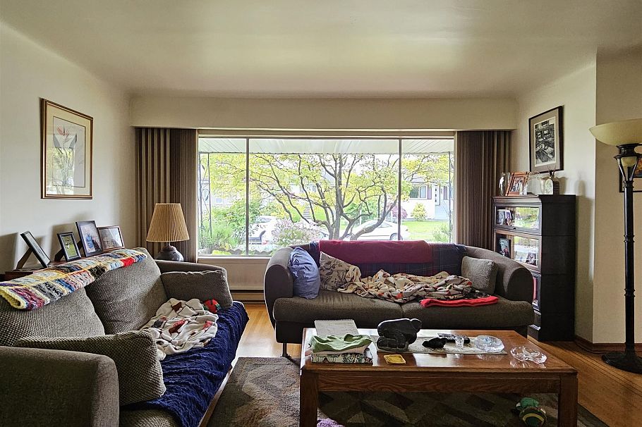 3625 E 24th Avenue Vancouver, BC - 9