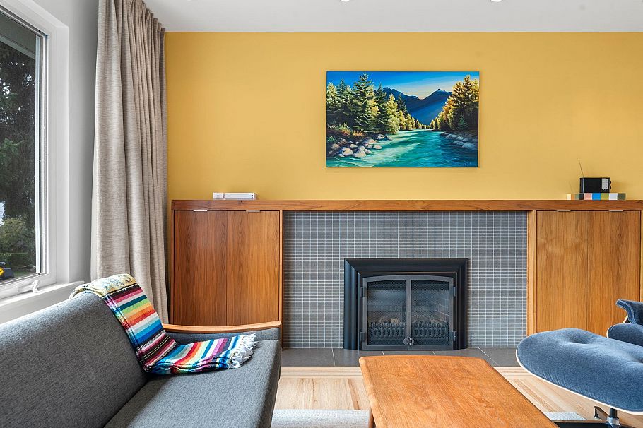 728 E 6th Street North Vancouver, BC - 10