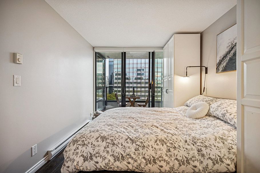 2205 938 Smithe Street Vancouver, BC - 15