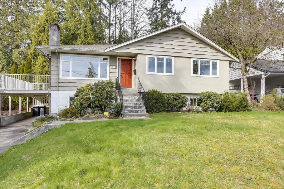 2984 Plymouth Drive North Vancouver, BC - 1