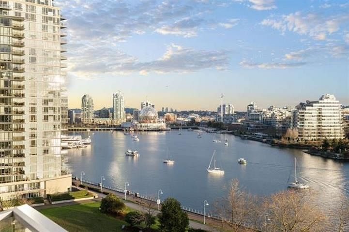 1106 980 Cooperage Way Vancouver, BC - 3