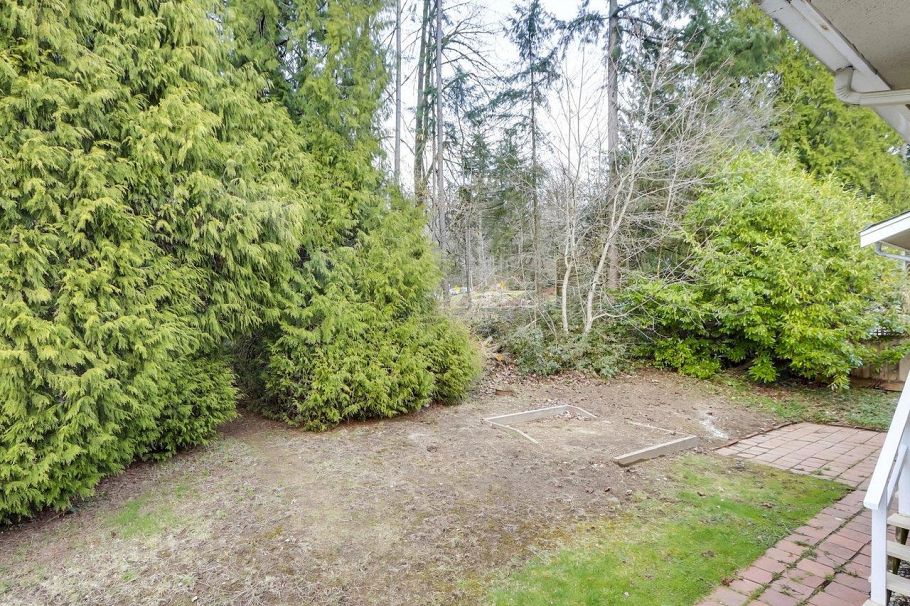 2984 Plymouth Drive North Vancouver, BC - 10