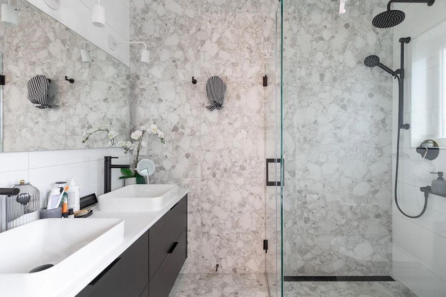 1438 E 17th Avenue Vancouver, BC - 25