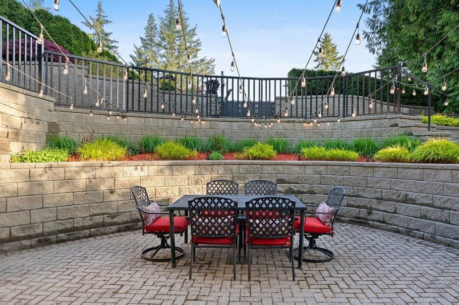 105 Monte Vista Court North Vancouver, BC - 30