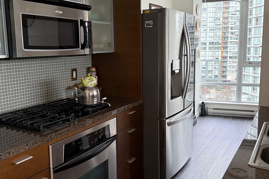 1106 980 Cooperage Way Vancouver, BC - 7