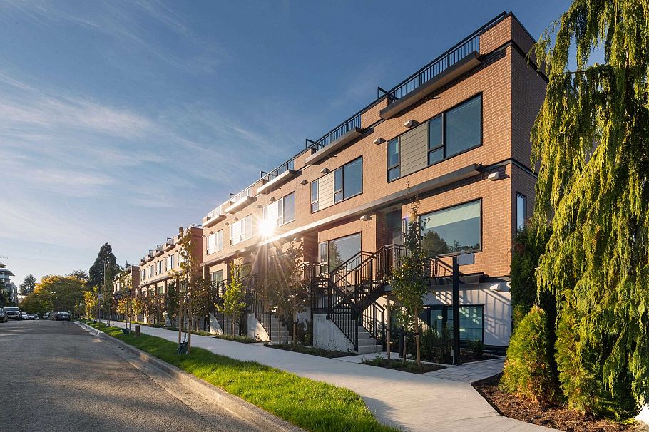 264 479 W 28th Avenue Vancouver, BC - 1