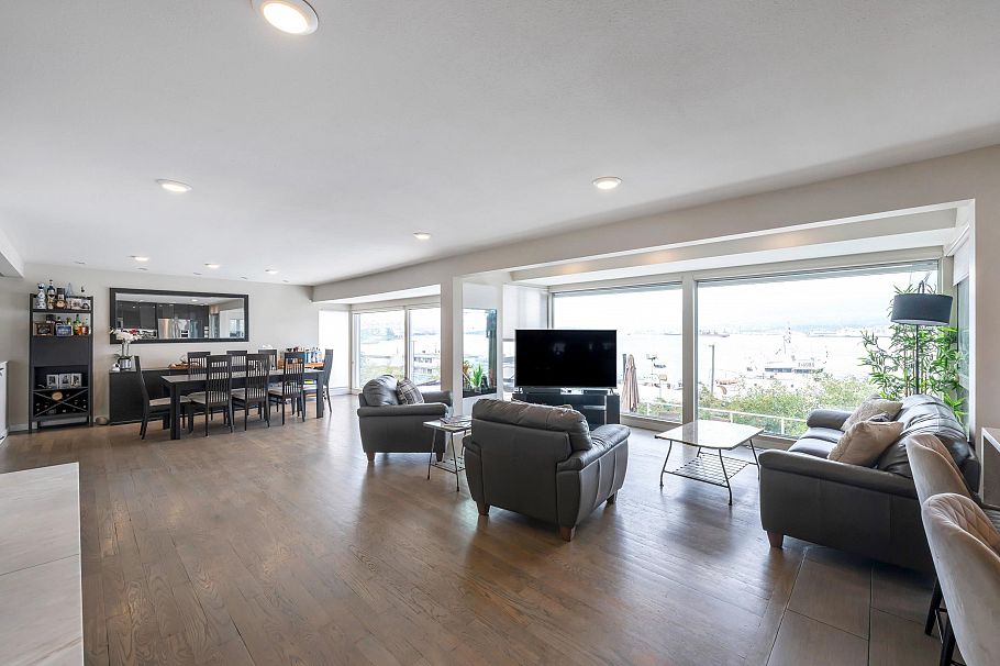 2385 Wall Street Vancouver, BC - 15