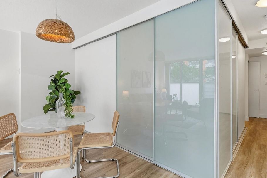 209 168 Powell Street Vancouver, BC - 5