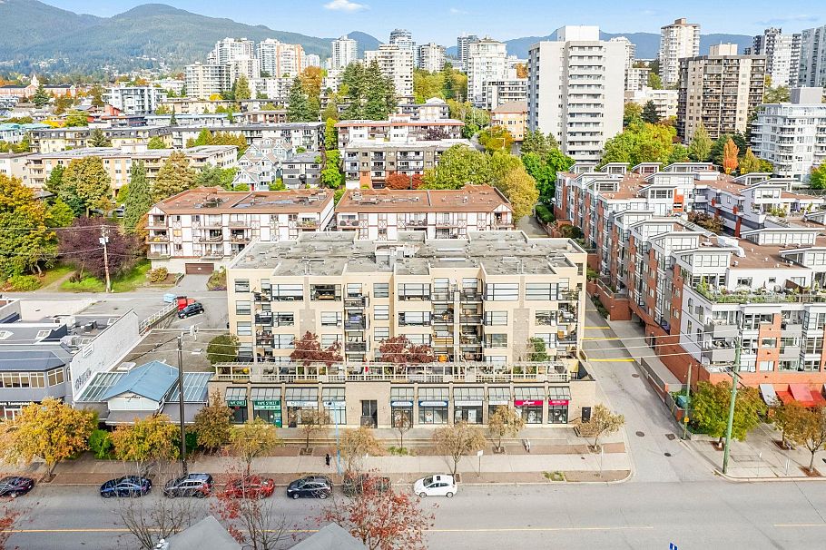 410 124 W 3rd Street North Vancouver, BC - 22